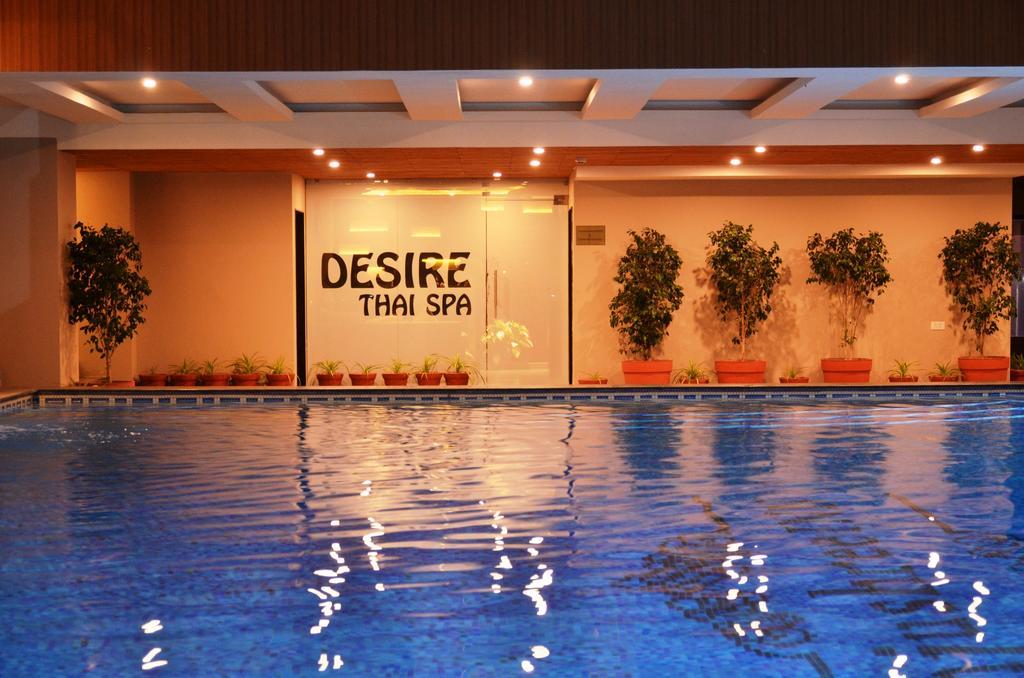 Anjushree Hotel Uddzsaín Kültér fotó
